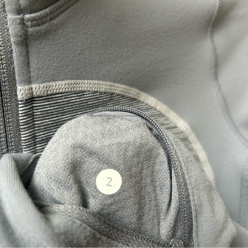 Lululemon In Stride Jacket - Picture 6 of 8